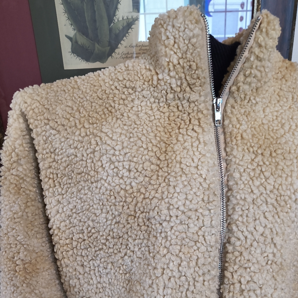 I.am.gia tan beige faux Sherpa cropped jacket - Picture 7 of 10
